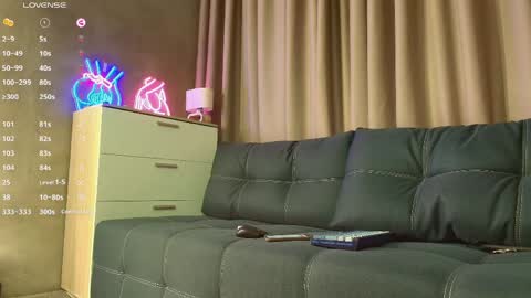 Snapshot of kateample chatting on 7, 6, 2026 kateample online show from 7, 6, 2026
