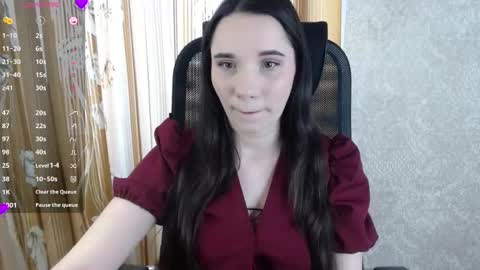 Snapshot of katecrash chatting on 7, 3, 2025 YourKate online show from 7, 3, 2025