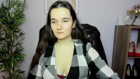 Snapshot of katedesire chatting on 22, 12, 2024 Kate online show from 22, 12, 2024