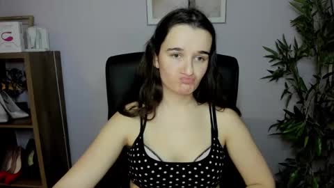 Snapshot of katedesire chatting on 19, 1, 2025 Kate online show from 19, 1, 2025