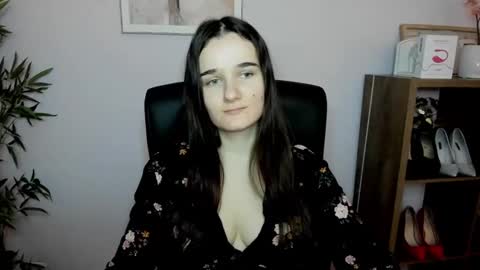 Snapshot of katedesire chatting on 8, 2, 2025 Kate online show from 8, 2, 2025