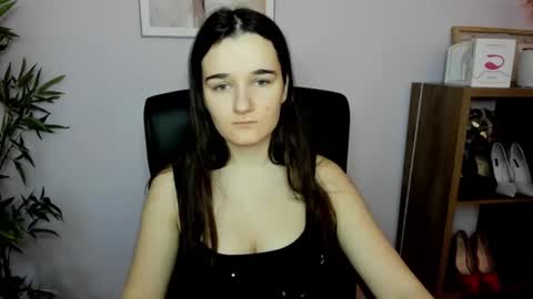 Snapshot of katedesire chatting on 9, 2, 2025 Kate online show from 9, 2, 2025