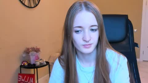 Snapshot of katekayer chatting on 18, 10, 2025 katekayer online show from 18, 10, 2025