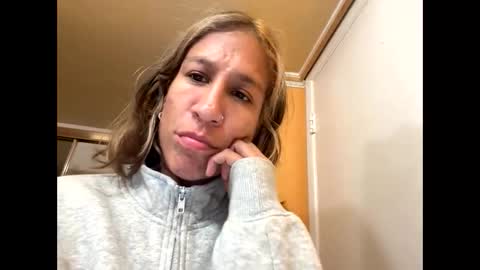 Katelin online show from 19, 11, 2025