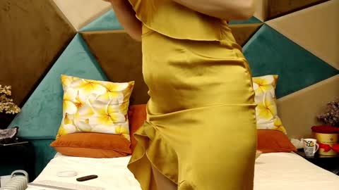 Snapshot of katequeenx chatting on 2, 1, 2025 KateQueenston --  online show from 2, 1, 2025