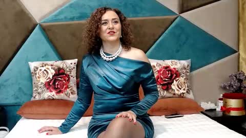 Snapshot of katequeenx chatting on 20, 10, 2025 KateQueenston --  online show from 20, 10, 2025