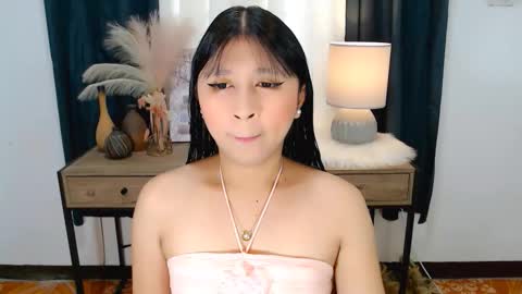 Snapshot of katetemptress69 chatting on 29, 10, 2025 KATE online show from 29, 10, 2025