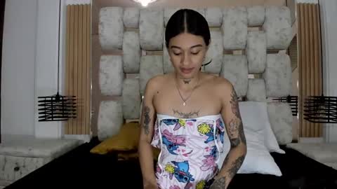 Snapshot of kathaleiaross chatting on 20, 2, 2025 kataleia online show from 20, 2, 2025