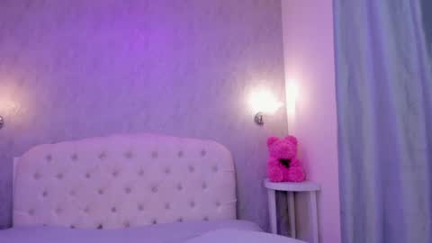 kathalina adams online show from 25, 6, 2026