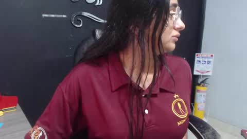 Snapshot of kathe0v chatting on 4, 7, 2026 Call me Lau online show from 4, 7, 2026