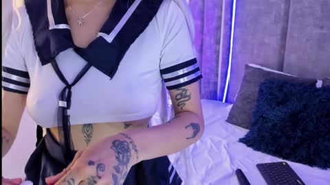 KatheGomez  online show from 12, 1, 2025