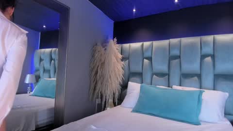 KatheGomez  online show from 8, 2, 2025