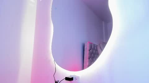 Katherine  online show from 25, 10, 2025