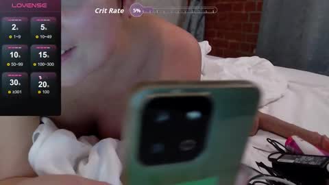 Snapshot of katherine_foxy chatting on 10, 11, 2025 Ur Foxy online show from 10, 11, 2025