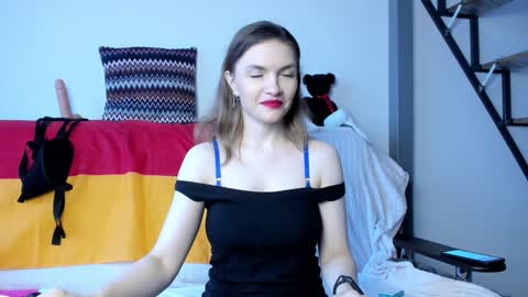 Snapshot of katherinemidnight chatting on 8, 12, 2024 Katherine online show from 8, 12, 2024