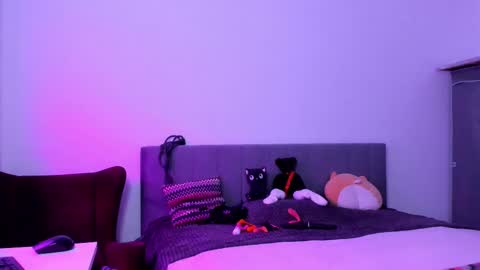 Snapshot of katherinemidnight chatting on 3, 10, 2025 Katherine online show from 3, 10, 2025