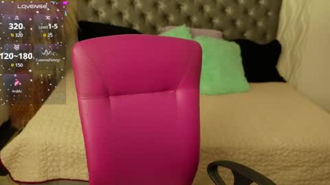 kathh_latorre online show from 12, 5, 2026