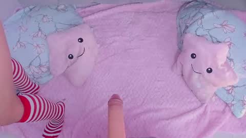 Snapshot of kathia_saenz chatting on 6, 2, 2025 Kathia online show from 6, 2, 2025