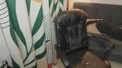 kathie_lozada online show from 11, 11, 2025