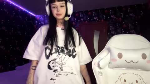 Luna online show from 16, 2, 2026