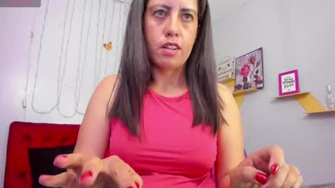 Snapshot of kathina_giraldo chatting on 12, 3, 2025 Paola online show from 12, 3, 2025