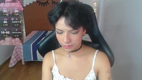 Snapshot of kathina_t chatting on 14, 12, 2024 kathina online show from 14, 12, 2024