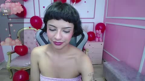 Snapshot of kathina_t chatting on 13, 2, 2025 kathina online show from 13, 2, 2025