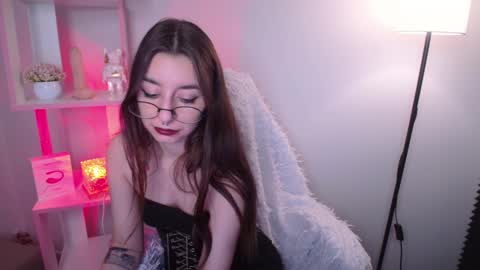 Snapshot of kathleendean chatting on 19, 2, 2025 Kathleen GTM 3 400-1000 Mon Wed Wed Sat Sun online show from 19, 2, 2025