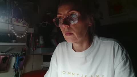Snapshot of kathleenedwards chatting on 28, 6, 2026 Kathleen online show from 28, 6, 2026