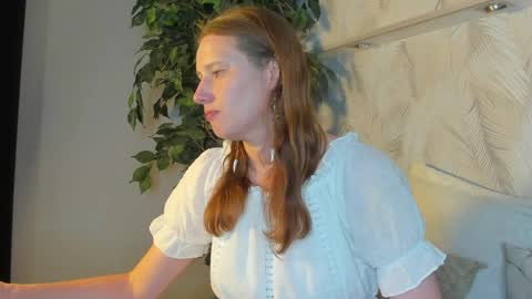 Snapshot of kathrine_meye chatting on 5, 6, 2026 Katy online show from 5, 6, 2026