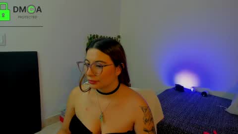 Kay online show from 11, 5, 2026