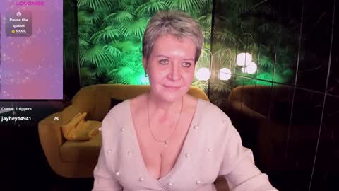 Snapshot of kathy_sunn chatting on 13, 1, 2025 Kathy online show from 13, 1, 2025
