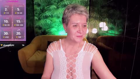 Snapshot of kathy_sunn chatting on 13, 1, 2025 Kathy online show from 13, 1, 2025