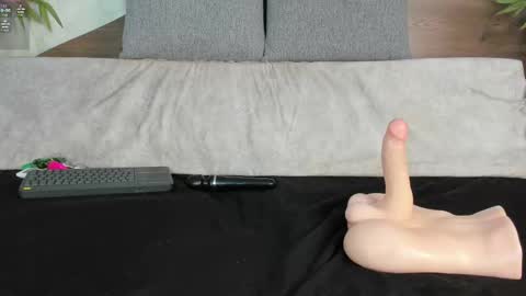 Snapshot of katia_cute_ chatting on 2, 10, 2025 Katia Cute online show from 2, 10, 2025