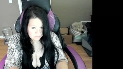 Snapshot of katie227 chatting on 30, 1, 2025 Katie online show from 30, 1, 2025