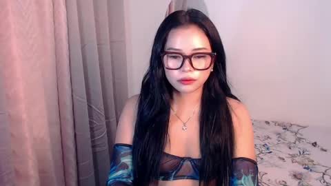 Snapshot of katie_fck chatting on 12, 4, 2026 Kate online show from 12, 4, 2026