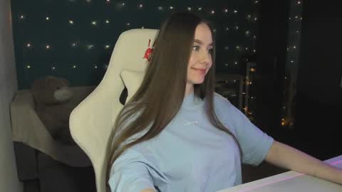 Snapshot of katie_taylorr chatting on 3, 12, 2024 Katie online show from 3, 12, 2024