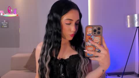 Snapshot of katieangel1 chatting on 2, 10, 2025 katieangel1 online show from 2, 10, 2025