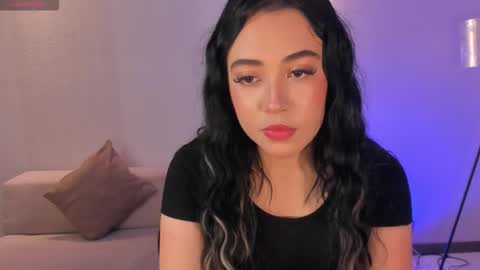 Snapshot of katieangel1 chatting on 3, 10, 2025 katieangel1 online show from 3, 10, 2025