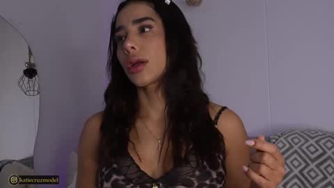 Katie online show from 23, 9, 2025