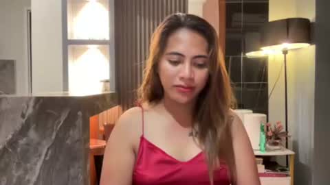 katiefrox  online show from 3, 10, 2025