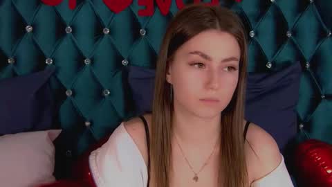 Snapshot of katiereeves chatting on 11, 2, 2026 katiereeves online show from 11, 2, 2026