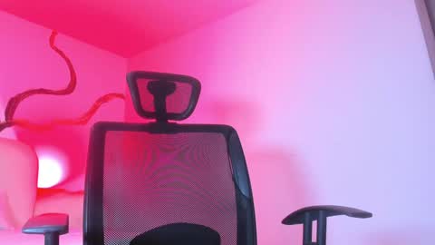 Katie online show from 2, 2, 2025