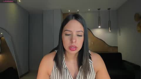 Snapshot of katiestonne chatting on 18, 3, 2026 Kate Stonne online show from 18, 3, 2026