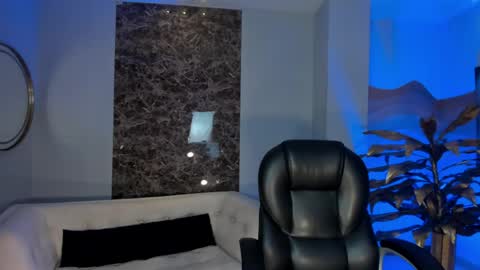 Snapshot of katiestonne chatting on 28, 3, 2026 Kate Stonne online show from 28, 3, 2026