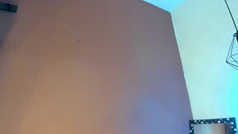 Snapshot of katiie_m chatting on 23, 10, 2025 Katie online show from 23, 10, 2025