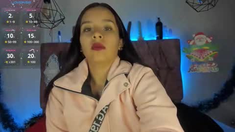 Snapshot of katiie_m chatting on 28, 11, 2025 Katie online show from 28, 11, 2025