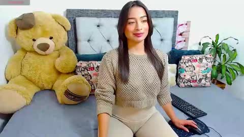 Snapshot of katikloving chatting on 29, 3, 2026 Follow Instagram katikloving online show from 29, 3, 2026