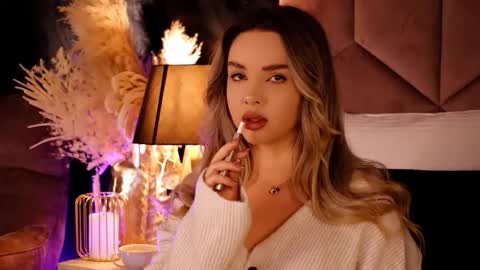 KatJolie online show from 5, 10, 2025