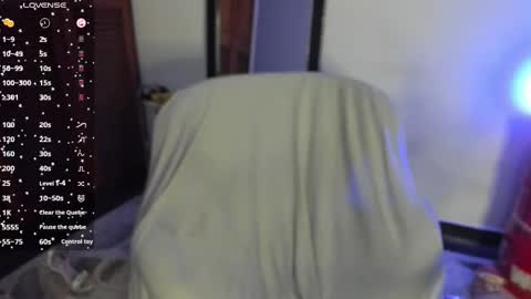 Snapshot of katlucy69 chatting on 22, 2, 2025 lucyfx69 INSTAGRAM online show from 22, 2, 2025
